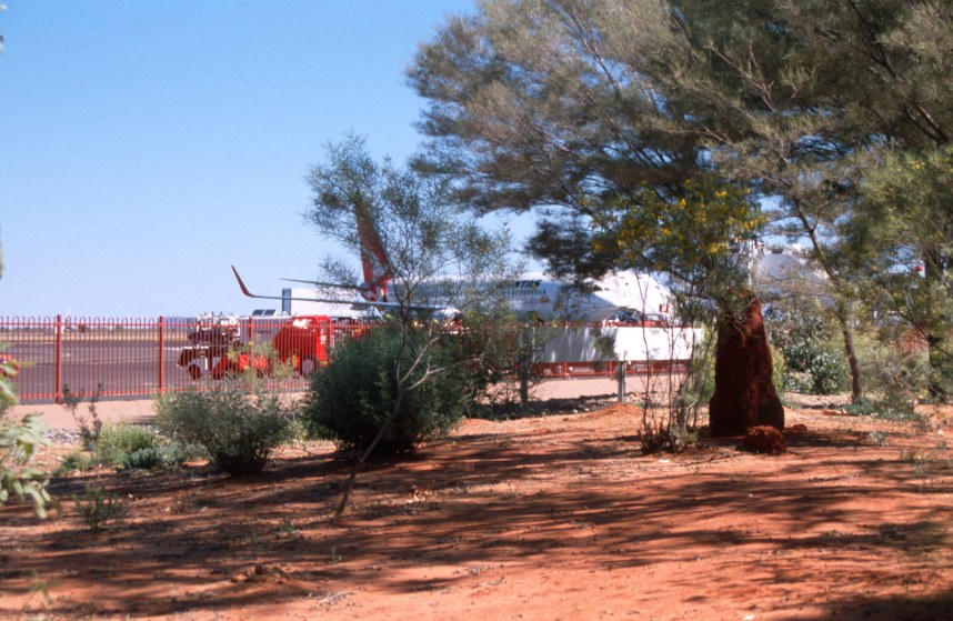 1A_alice_airport2.jpg